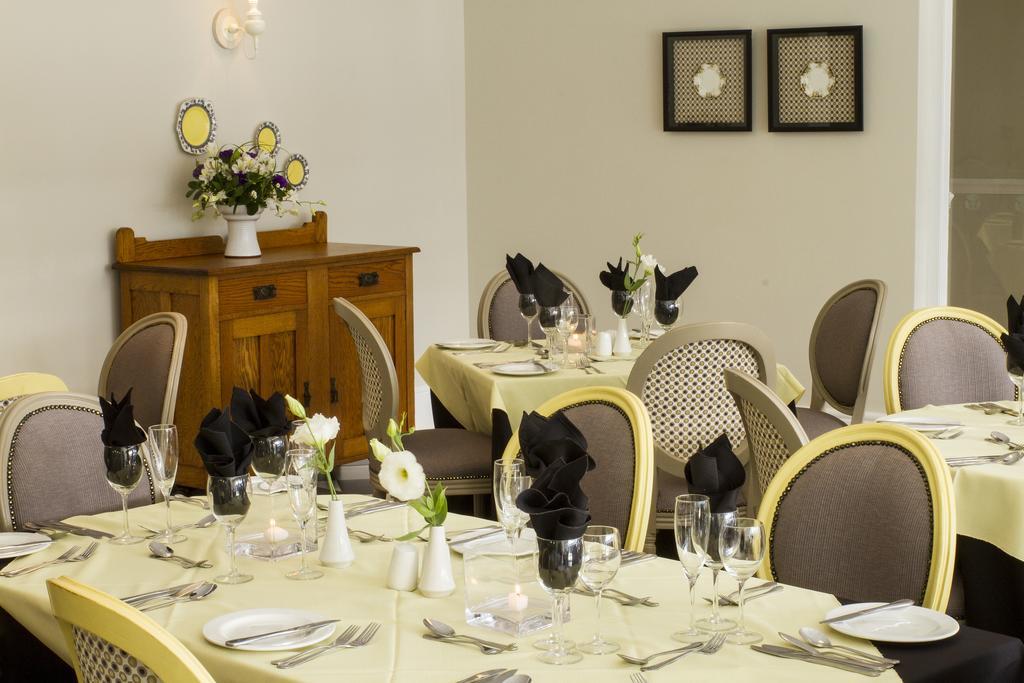 Royal St. Andrews Hotel, Spa And Conference Centre Port Alfred Exteriör bild